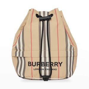Burberry bucket bag